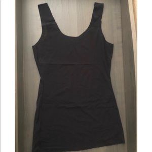 Black maidenform shapewear tank